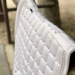 Halter Ego Satin Classic Saddle Pad 16 Halter Ego Satin Classic Saddle Pad -Weatherbeeta Store HEgo WHT DRSG HalterEgo Satin.Classic.Quilted.Saddle.Pad .Dressage White LS2