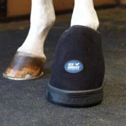 Ice Horse Hoof Ice Boot 15 Ice Horse Hoof Ice Boot -Weatherbeeta Store Ice Horse Hoof Ice Boot 19647.1588348475.1280.1280