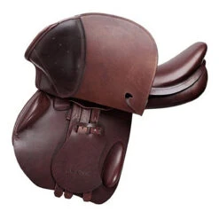 Prestige Roma Jump Close Contact Saddle -Weatherbeeta Store Prestige Roma.Jump .Saddle Flap