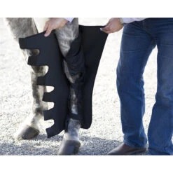 Ice Horse Full Hind Leg Wrap -Weatherbeeta Store ice horse full hind leg wrap2 91540.1588400445.1280.1280