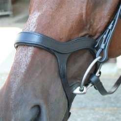 Nunn Finer Innovativo Shaped Bridle -Weatherbeeta Store innovatio4