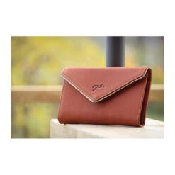 Penelope Little Letter Wallet 16 Penelope Little Letter Wallet -Weatherbeeta Store portefeuille little letter cognac 1